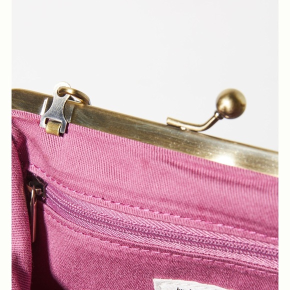 Anthropologie Audrey Clutch - Picture 3 of 4